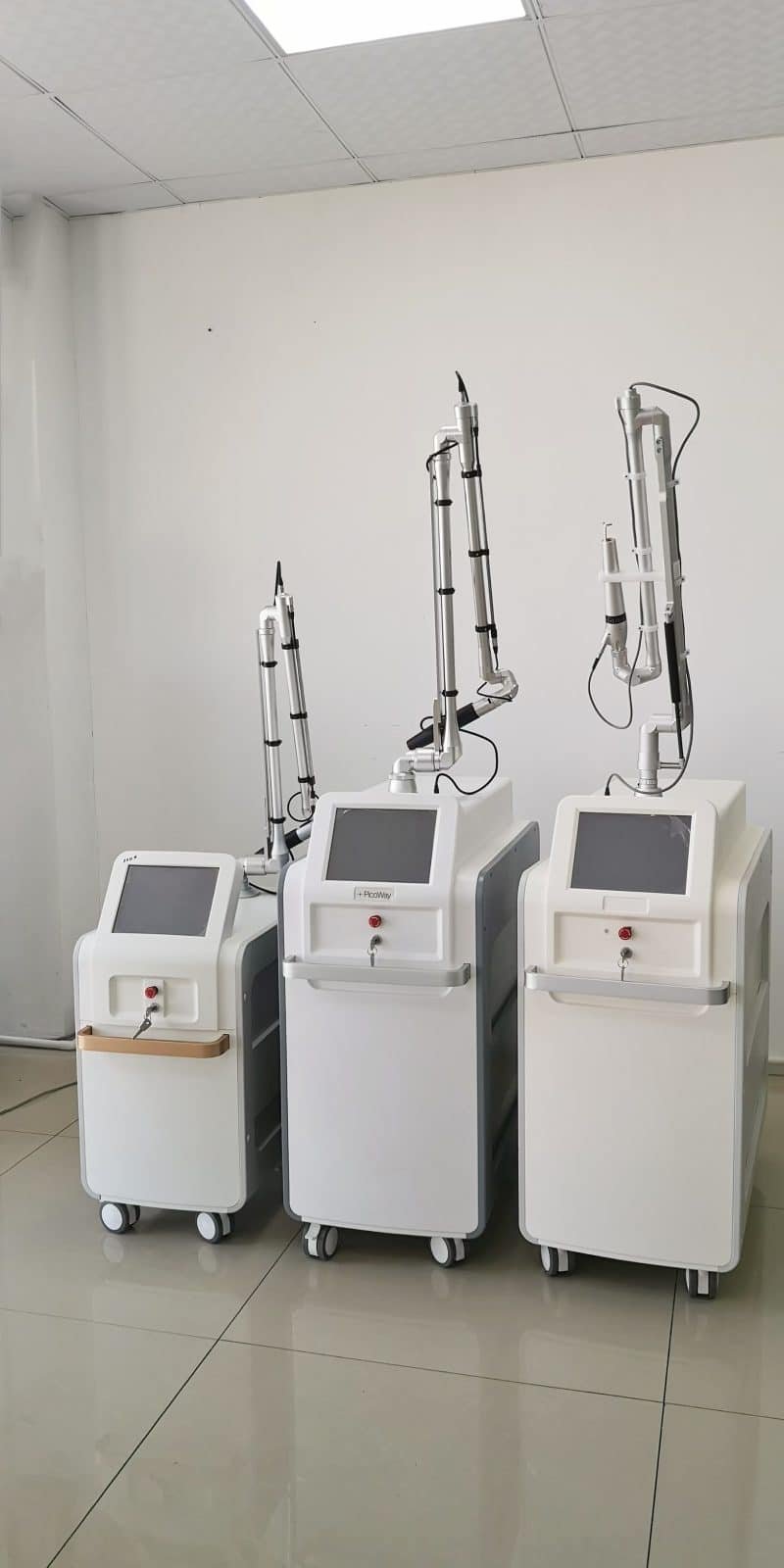 Picoway Laser Tottoo Removal Machine Doubled Rod Remove Melasma Benign Pigmented Lesions Laser Picosecond System Machine - Image 4